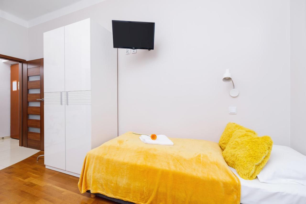 Przytulne Studio Krowoderska Krakow By Noclegi Renters Dış mekan fotoğraf